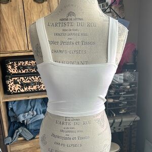 Valya White Sleeveless Crop Top - Small
